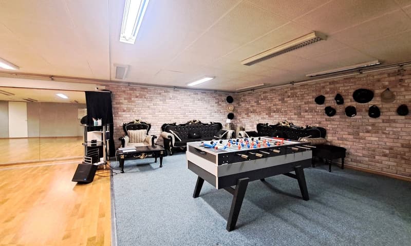 142 m² - Studio für Tanz, Sport oder Musik (5)