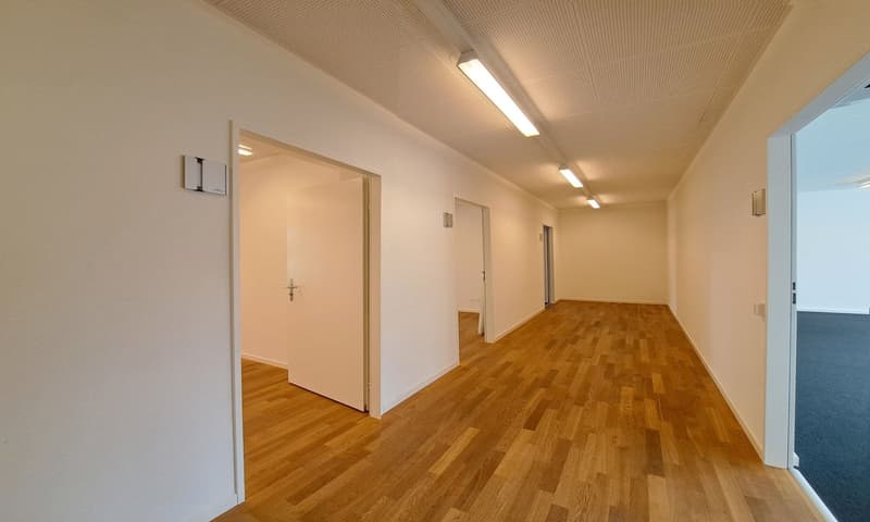 Attractive 41m² office space in central location (6)