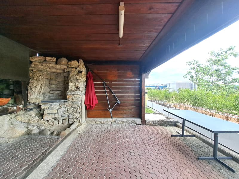 3,084 m² sunny slope paradise - with a lucrative three-family house (17)