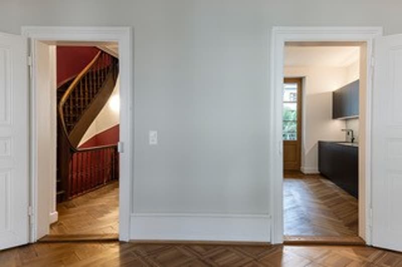 Charming 6-room maisonette apartment in a renovated old building (2)