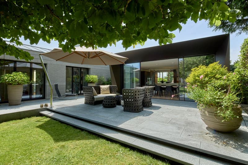 Villa de rêve avec une oasis de jardin magnifique dans un quartier résidentiel exclusif (2)
