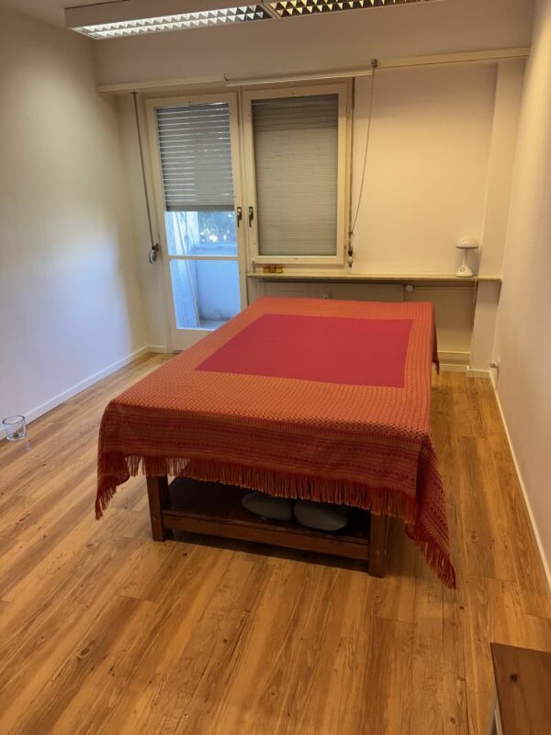 2-room office in Kleinhüningen (2)