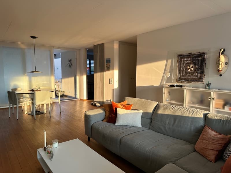 Stadtleben mit Feriengefühl - 2.5 Zimmerwohnung im Herzen von Locarno (2)