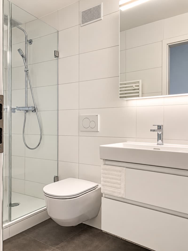 Badzimmer mit Dusche