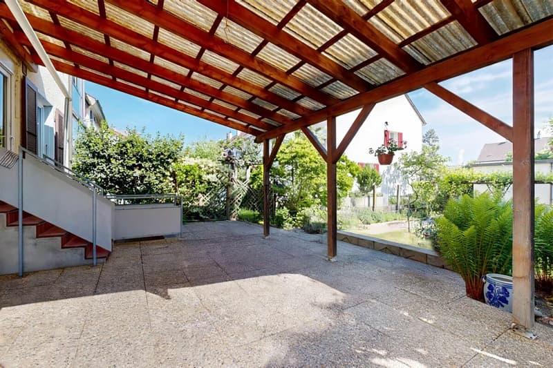 EG | 3-Zimmer-Gartenwohnung | W01 | Sitzplatz/Pergola