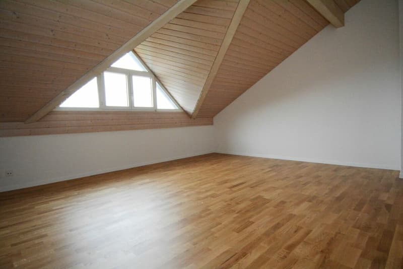 5.5-Zimmer Reiheneinfamilienhaus mit Gartenumschwung (13)