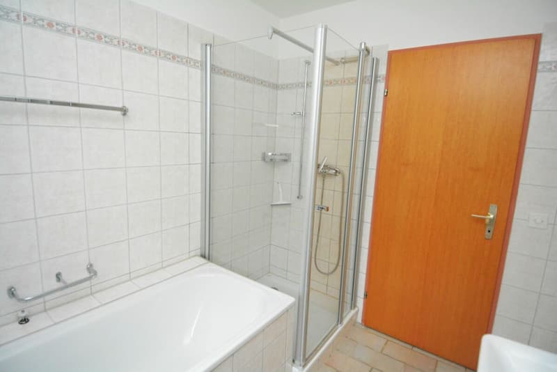 5.5-Zimmer Reiheneinfamilienhaus mit Gartenumschwung (11)