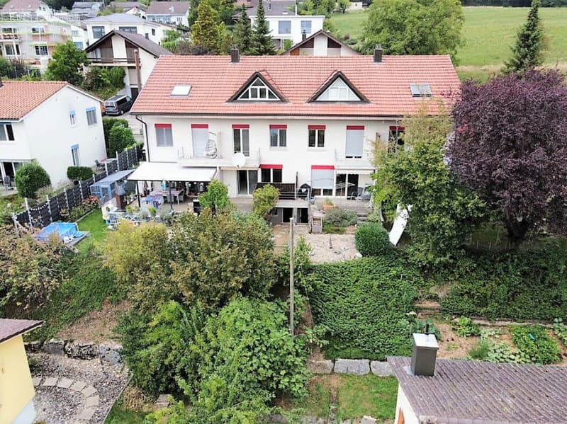 5.5-Zimmer Reiheneinfamilienhaus mit Gartenumschwung (1)