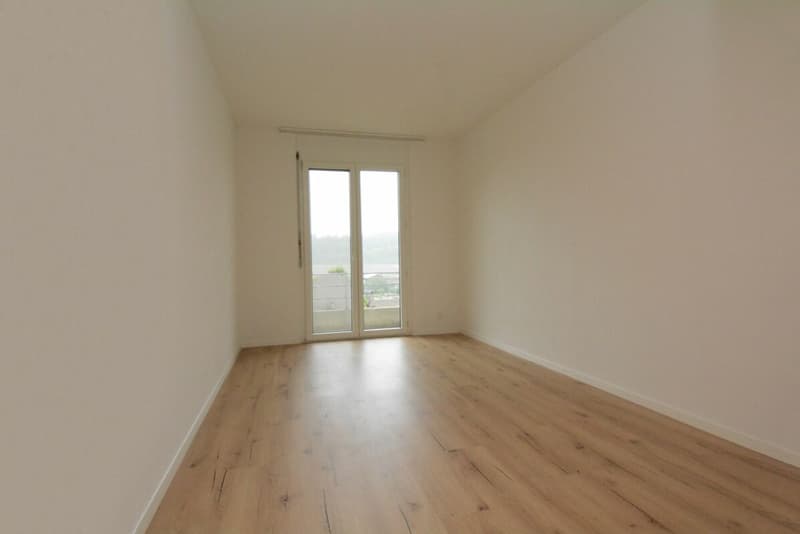 5.5-Zimmer Reiheneinfamilienhaus mit Gartenumschwung (7)