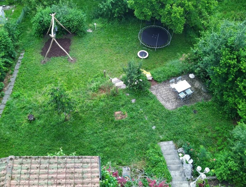 Ruhige 5.5-Zimmer-Wohnung mit Garten und Sauna (11)