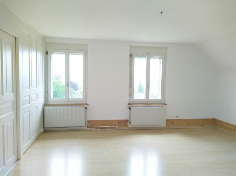 Ruhige 5.5-Zimmer-Wohnung mit Garten und Sauna (2)