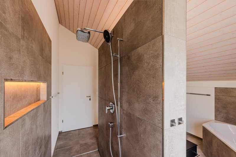 5.5 Room Single-Family Home in Schwarzenegg (11)