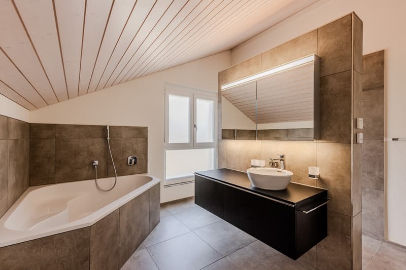 5.5 Room Single-Family Home in Schwarzenegg (10)