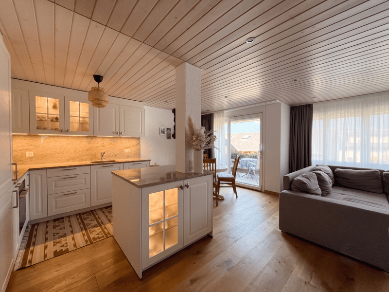 4.5 Zimmer-Dach-Wohnung in Gwatt (2)
