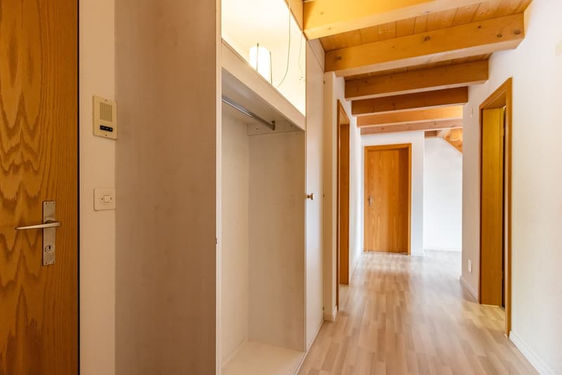 3.5 Zimmer-Dachwohnung mit Galerie in Steffisburg (Thun) (8)