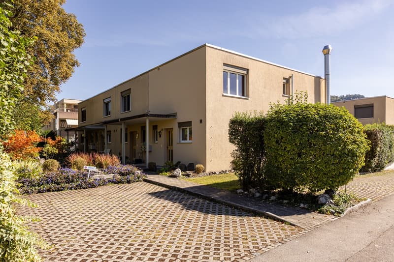 3.5 Zimmer-Reihen-Eckhaus in Steffisburg (3)