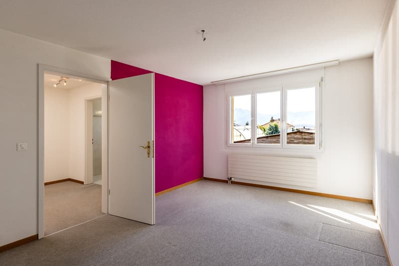 3.5 Zimmer-Reihen-Eckhaus in Steffisburg (10)