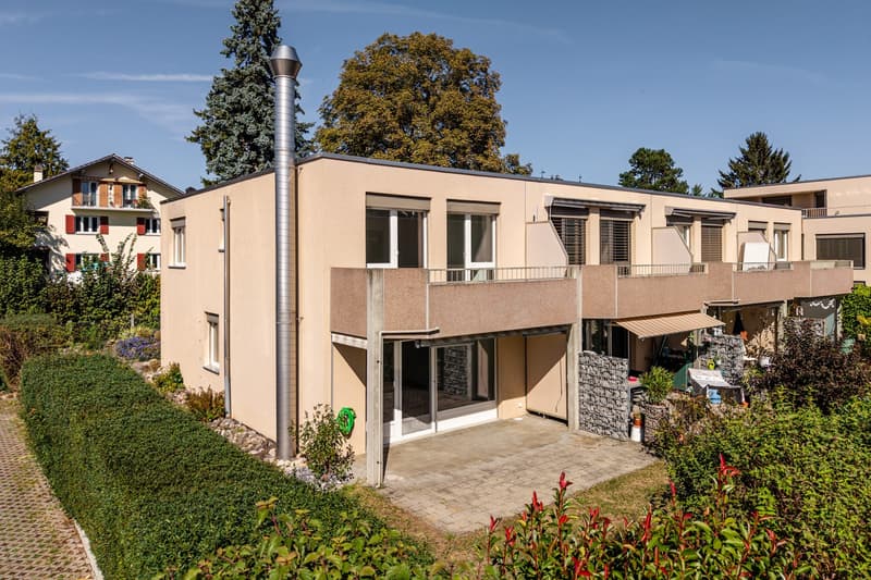 3.5 Zimmer-Reihen-Eckhaus in Steffisburg (2)