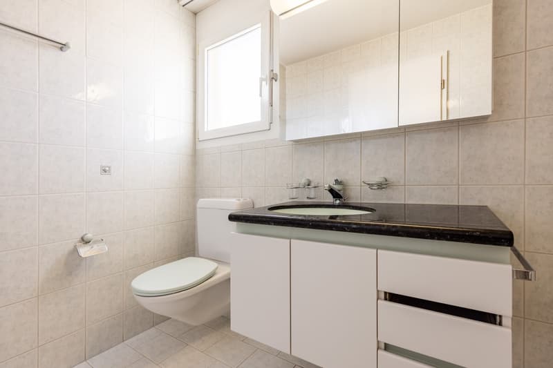 3.5 Zimmer-Reihen-Eckhaus in Steffisburg (11)