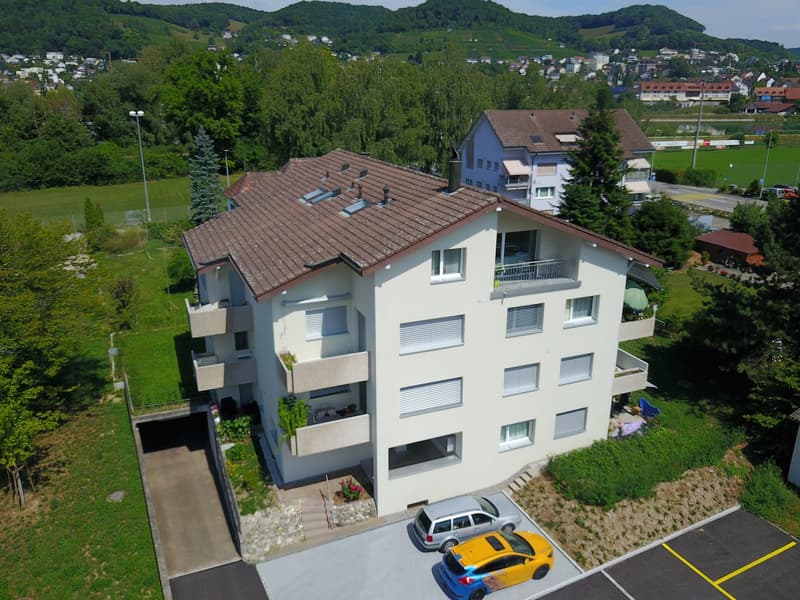 Gemütliche 2.5-Zimmer-Wohnung mit Balkon in Kleindöttingen (7)