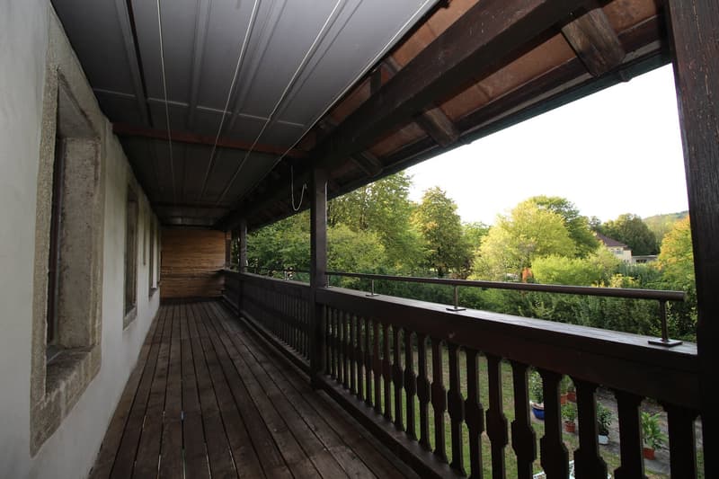 Charmante 5-Zimmer-Altbauwohnung mit Balkon in Windisch (11)