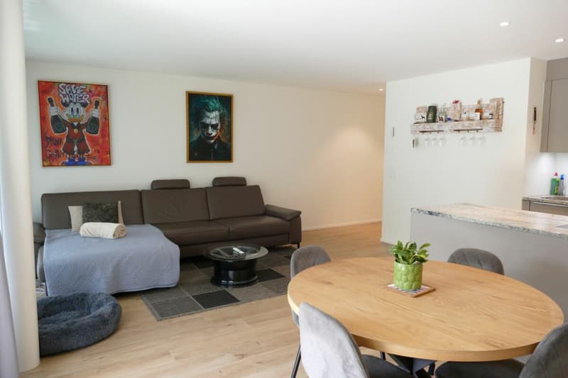 4.5-Zimmer-Erdgeschosswohnung mit Gartensitzplatz (3)