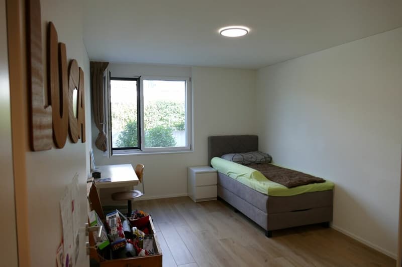 4.5-Zimmer-Erdgeschosswohnung mit Gartensitzplatz (9)