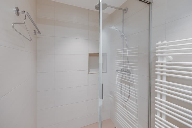 Dusche.jpg