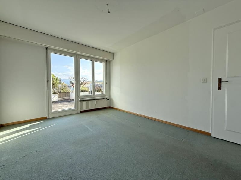 3.5-Room Attic Apartment (7)