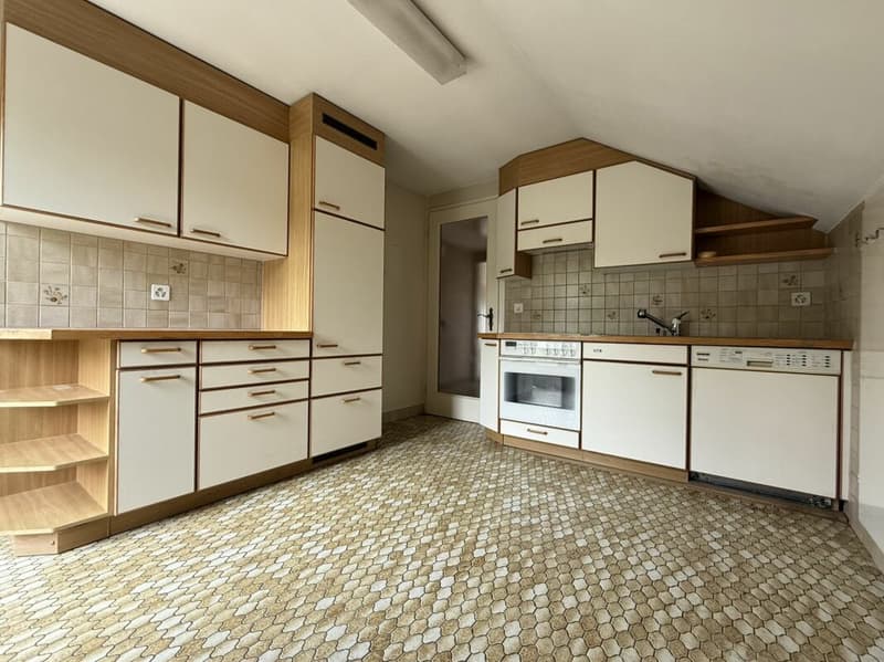 Ampio appartamento di 3,5 locali (5)