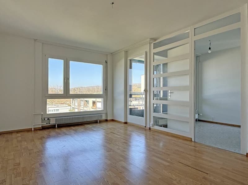 2.5-room apartment with a view of the greenery (1)
