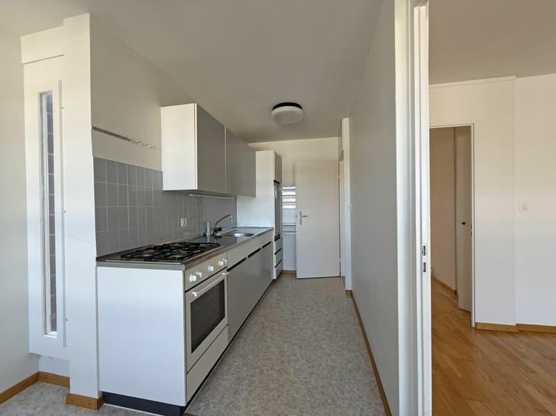 2.5-room apartment with a view of the greenery (2)
