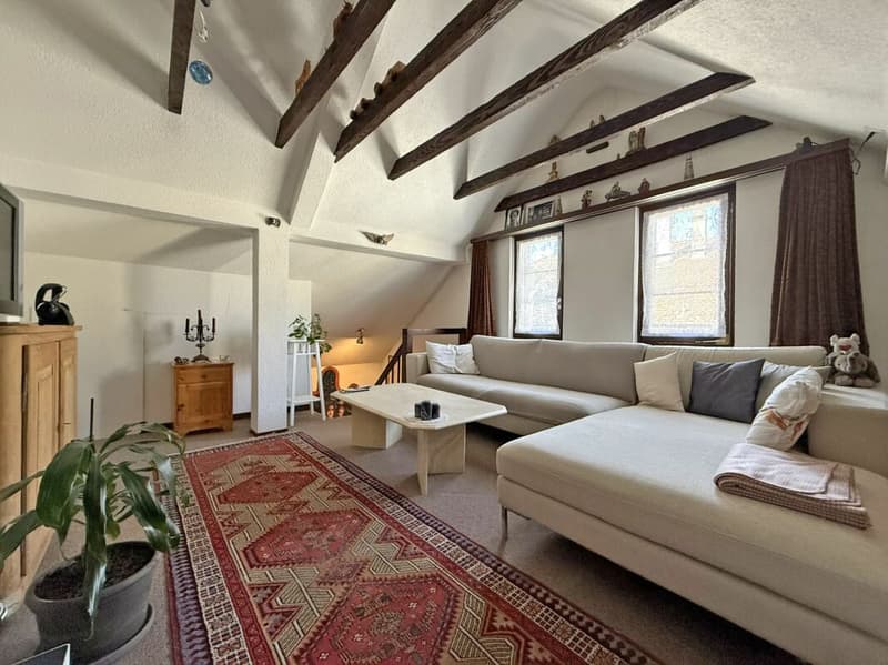 Unique semi-detached family home (13)