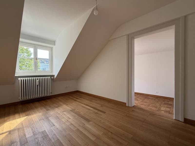 Einzigartige Altbauwohnung mit Blick auf den Rhein (6)