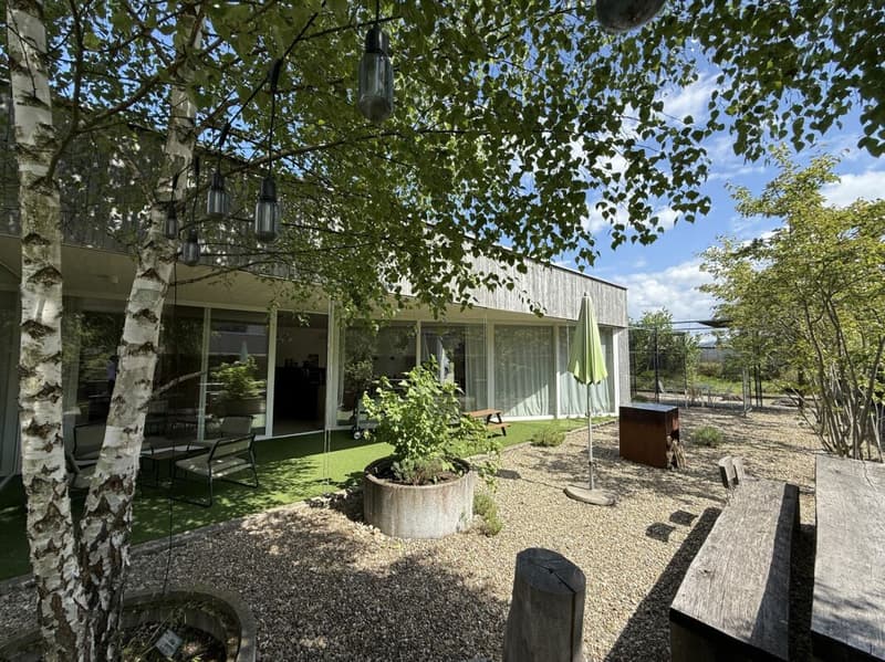 Maison de famille stylée de 6,5 pièces (1)