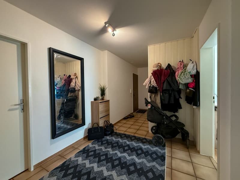 Helle 3.5-Zimmerwohnung mit Balkon (1)