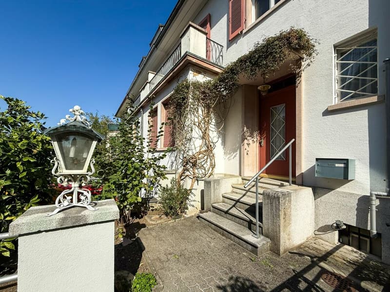 Repräsentatives Stadthaus mit 250m2 im Gundeli (12)