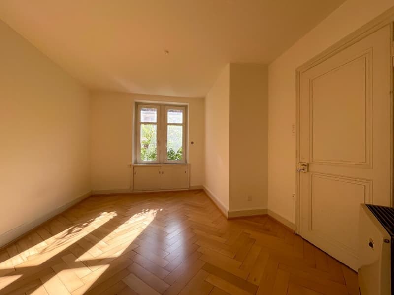 Charmantes Stadthaus mit Potential an beliebter Lage (4)