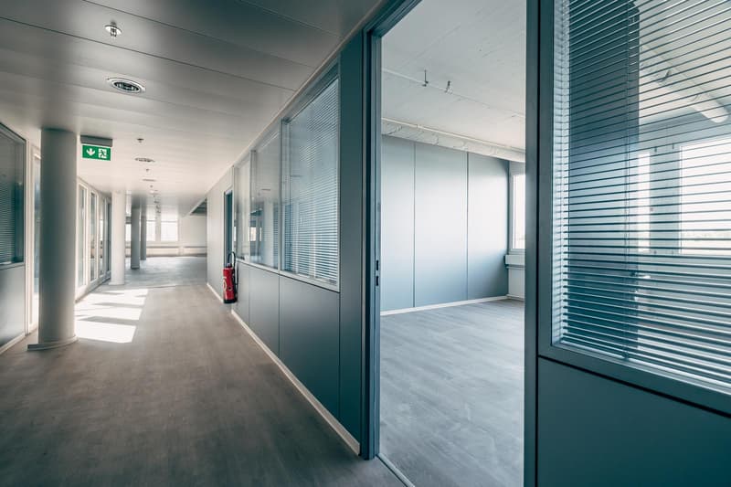 Grosszügige Büroräumlichkeiten mit zwei privaten Terrassen (7)