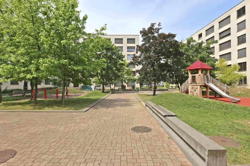 Wohnraum Schönaus mit Innenhof