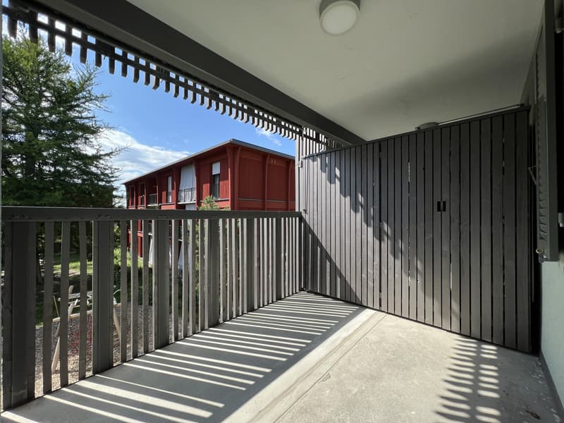 Balkon (Beispielfoto aus baugleicher Wohnung im 1.OG; Abweichungen sind möglich)