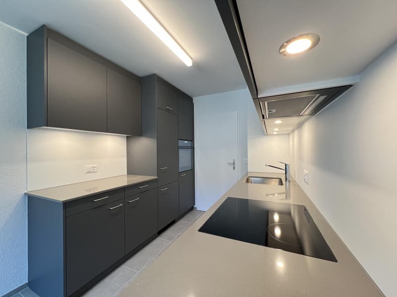 Küche (Beispielfoto aus baugleicher Wohnung im 1.OG; Abweichungen sind möglich)