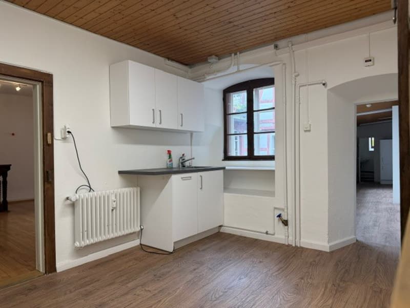 Espace de bureau attractif au cœur de la vieille ville de Bâle (4)