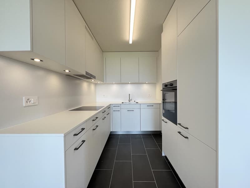 Küche (Beispielfoto aus baugleicher Wohnung; Abweichungen sind möglich)