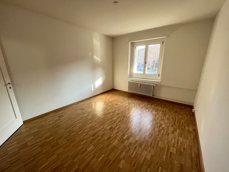 Zimmer 1 (Beispielfoto aus baugleicher Wohnung; Abweichungen sind möglich)