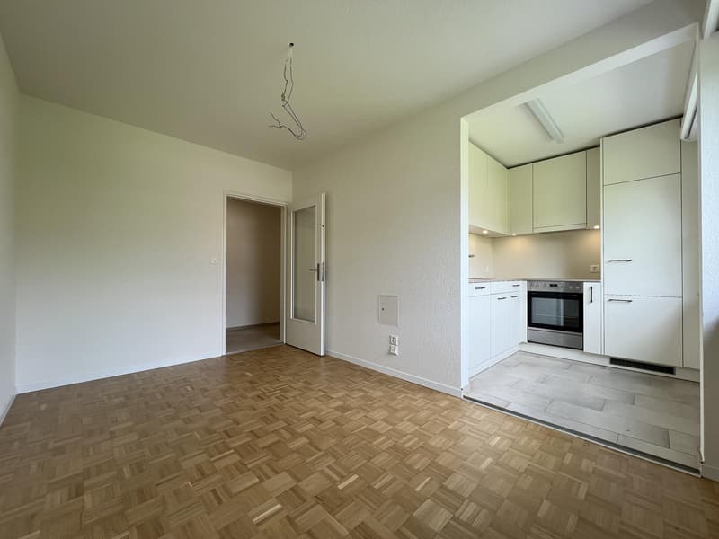Esszimmer / Küche (Beispielfoto aus baugleicher Wohnung im 1.OG; Abweichungen sind möglich)