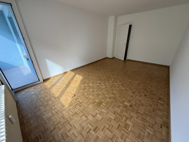 Wohnzimmer (Beispielfoto aus baugleicher Wohnung; Abweichungen sind möglich)