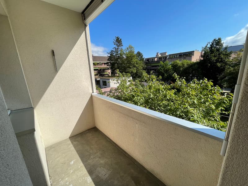 Balkon (Beispielfoto aus baugleicher Wohnung; Abweichungen sind möglich)