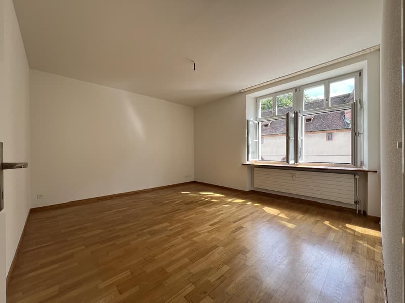 Zimmer (Beispielfoto aus baugleicher Wohnung im 1.OG; Abweichungen sind möglich)
