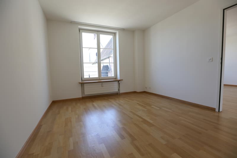 Zimmer 2 (Beispielfoto aus baugleicher Wohnung auf dem 3.OG; Abweichungen sind möglich)